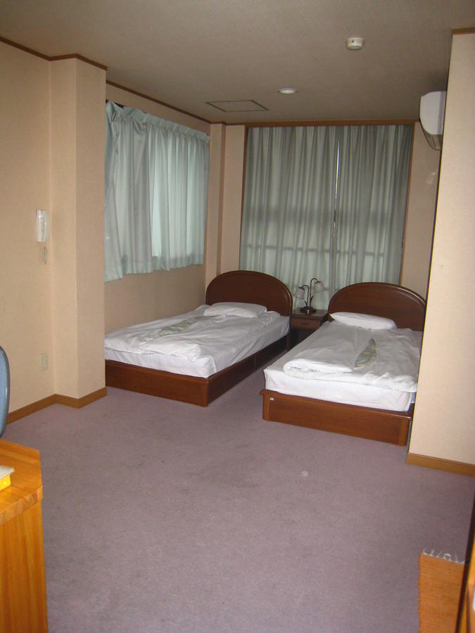 Business Hotel Ojiro ชิซุโอกะ ห้อง รูปภาพ